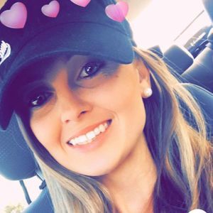 Meet your Posher, Elisa